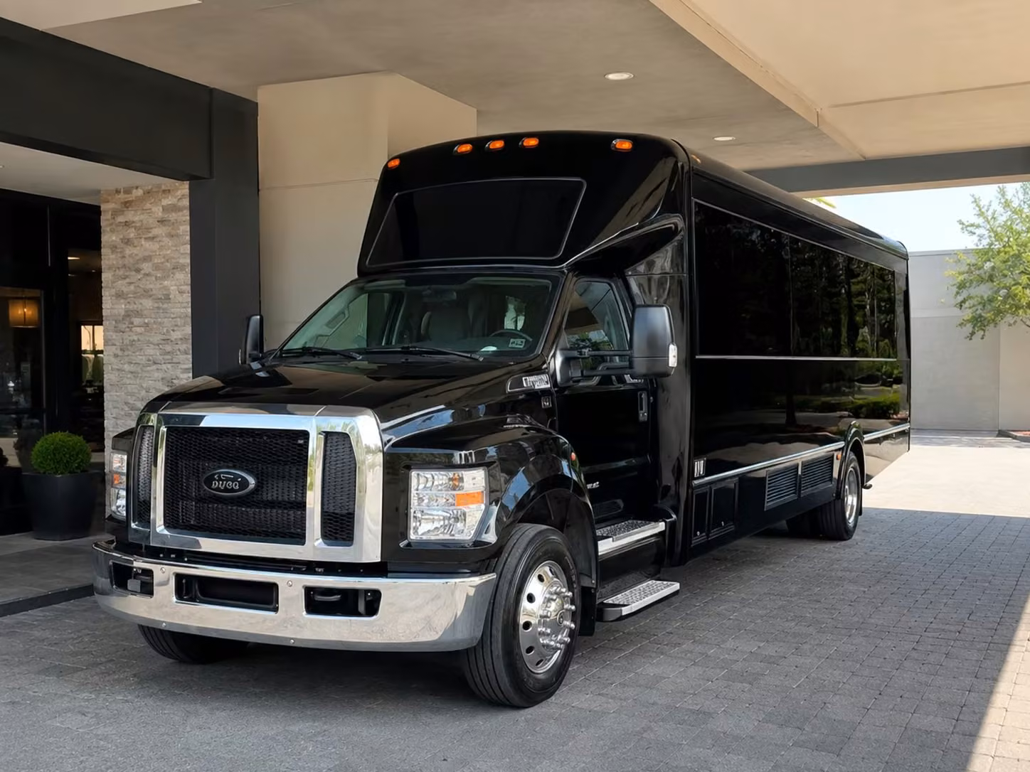 modesto bachelorette party bus rentals and birthday night out transportation